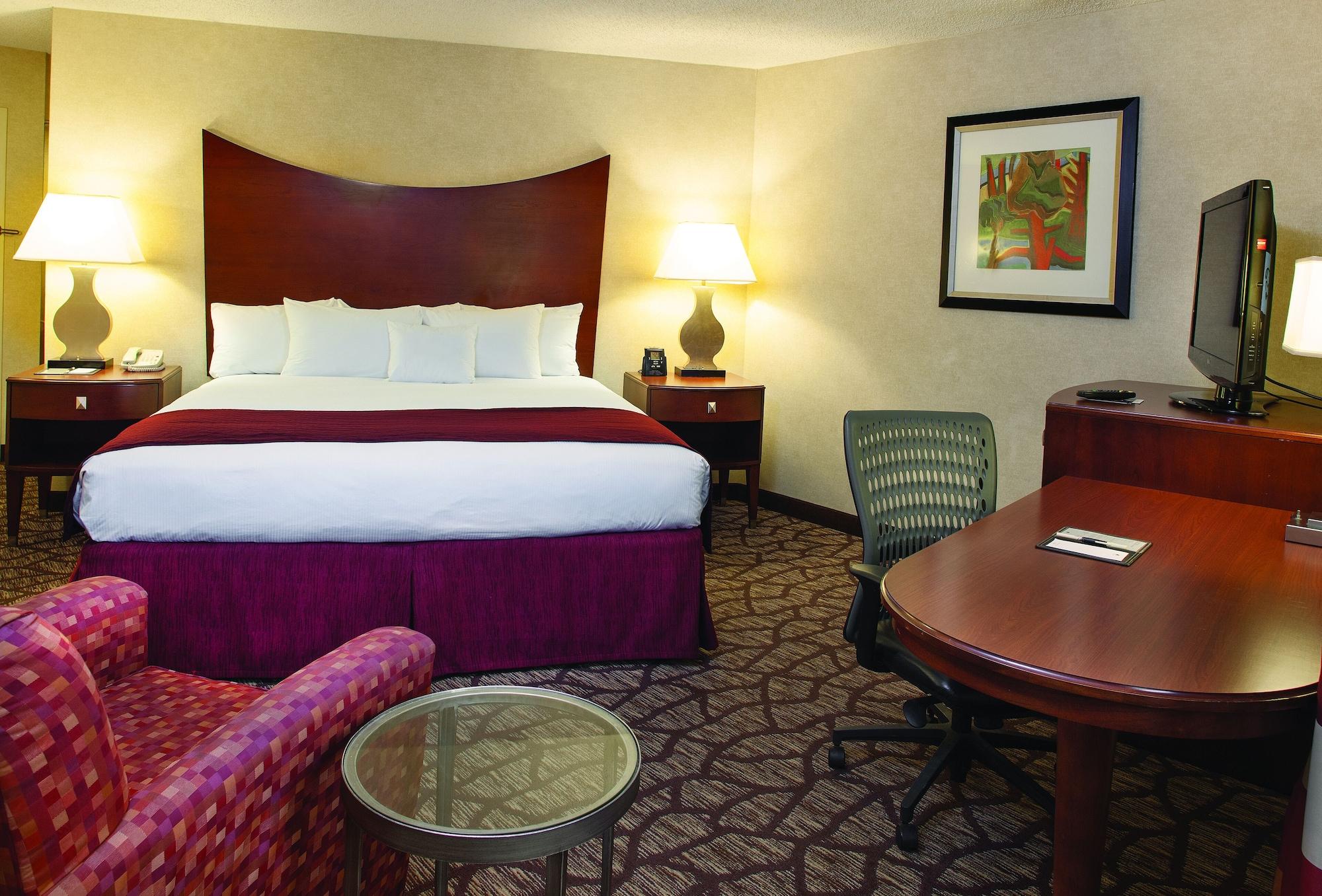 Doubletree By Hilton Johnson City Exterior photo