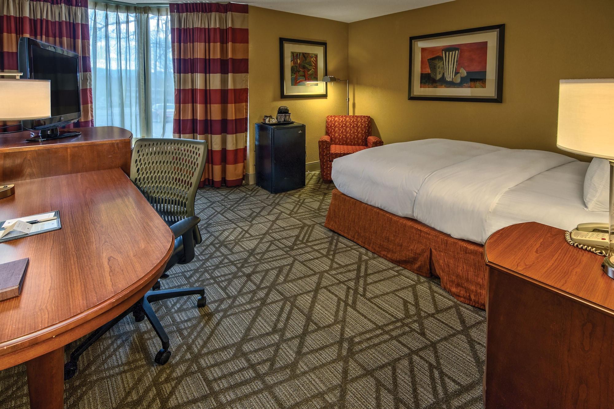 Doubletree By Hilton Johnson City Exterior photo