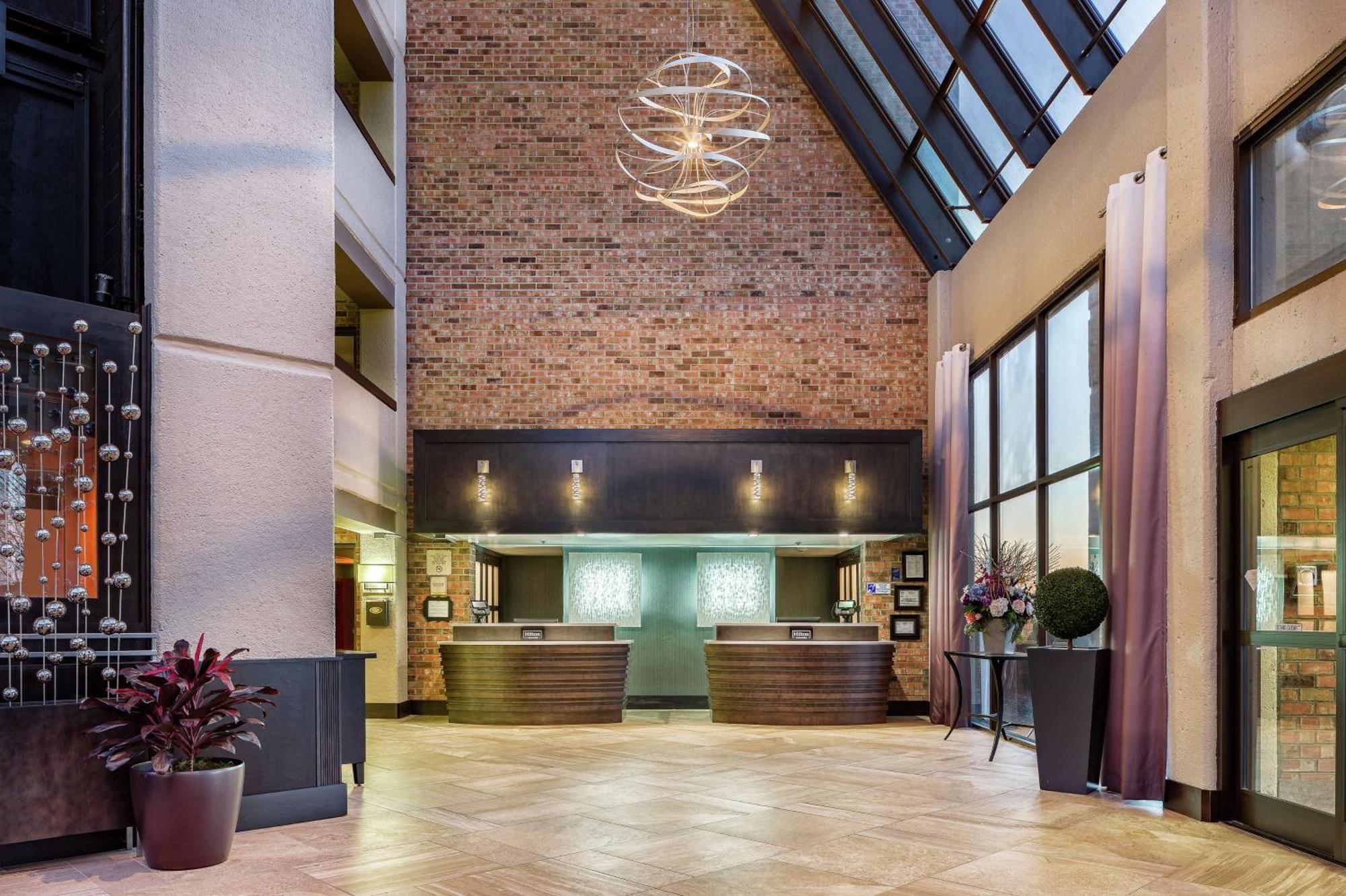 Doubletree By Hilton Johnson City Exterior photo