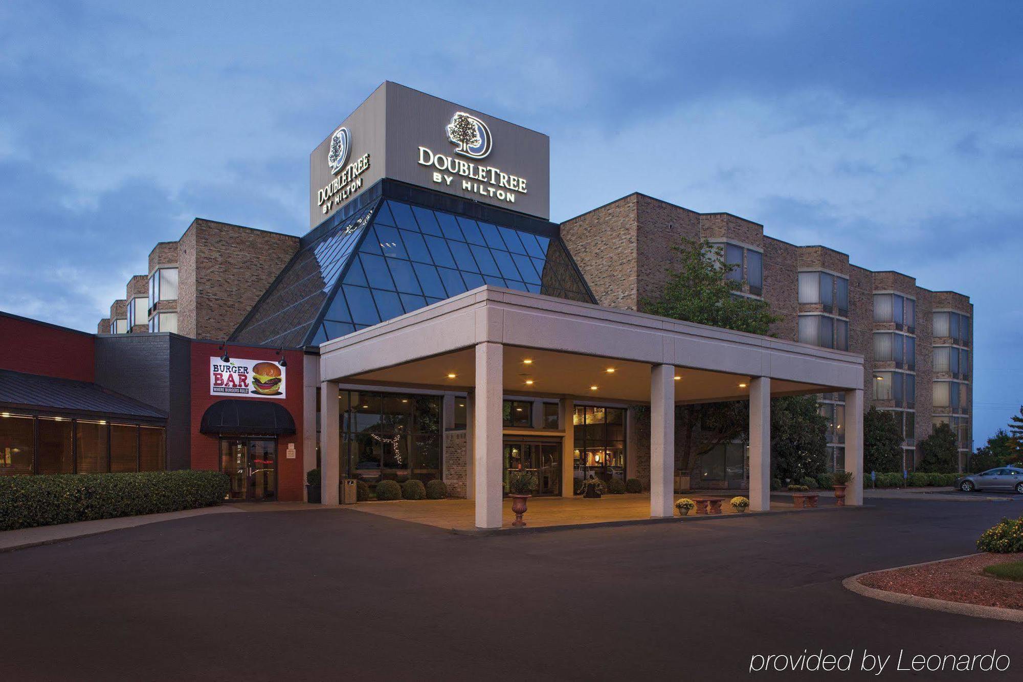 Doubletree By Hilton Johnson City Hotel Exterior photo